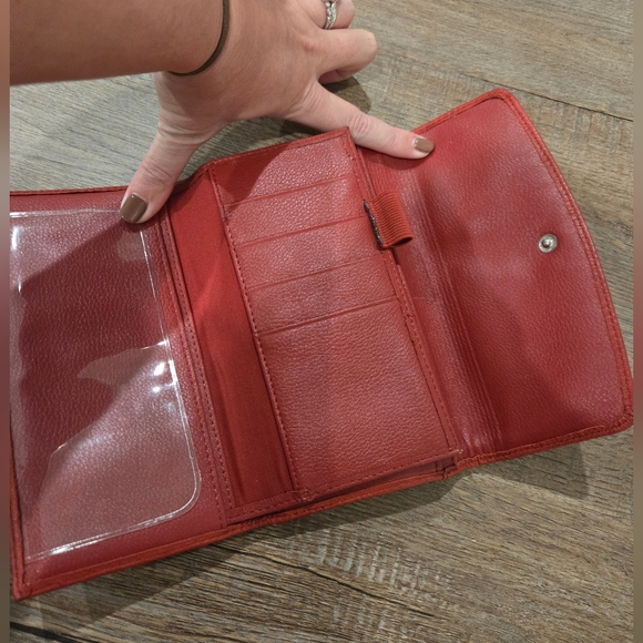 Fossil Red Leather Wallet - Picture 2 of 5